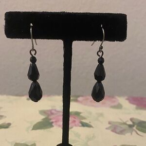 Chic Black Teardrop Earrings